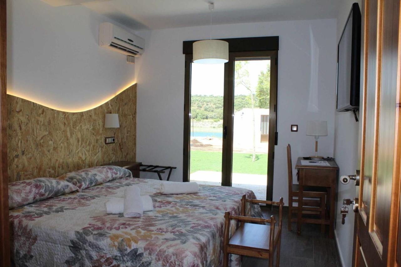 Casas Rurales Laguna La Tinaja Оса де Монтиел Екстериор снимка