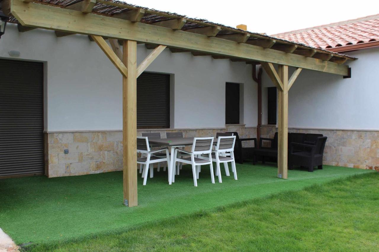 Casas Rurales Laguna La Tinaja Оса де Монтиел Екстериор снимка